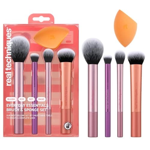 Real Techniques 5 Piece Everyday Essentials Makeup Brush Set, Includes 4 Brushes & Makeup Sponge, For…