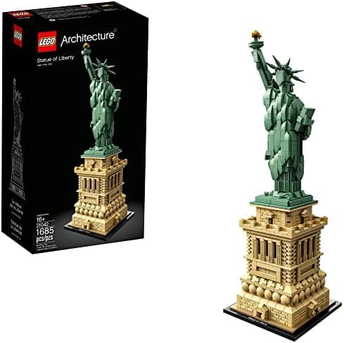 LEGO Architecture Statue of Liberty Model Building Set - Collectible New York City Souvenir, Creative Home…